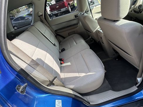 Used 2012 Ford Escape XLT FWD image 19