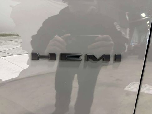 Used 2022 Dodge Durango R/T w/ Blacktop Package image 13