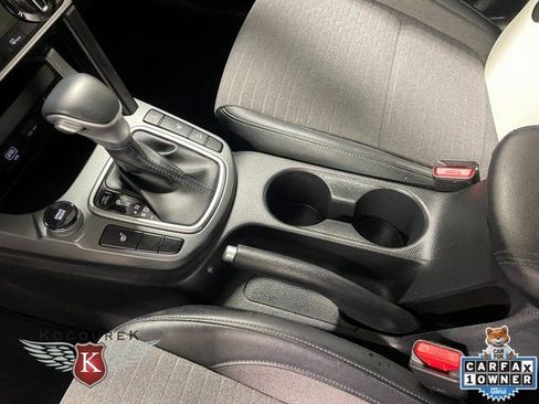 Used 2021 Kia Seltos S AWD/4WD image 18
