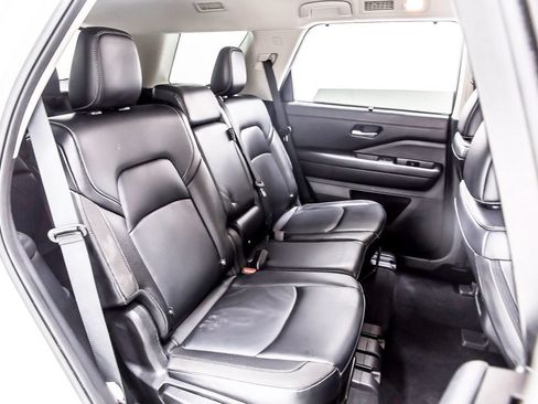 Used 2024 Nissan Pathfinder SL w/ Cargo Package FWD image 34