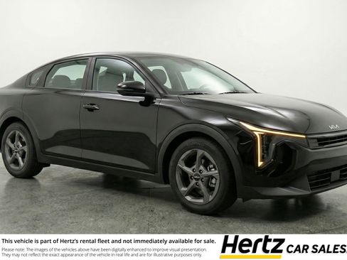 Used 2025 Kia K4 FWD image 1