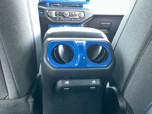 Used 2024 Jeep Wrangler Sport S image 32