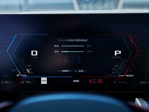 Used 2025 BMW M5 Touring image 66