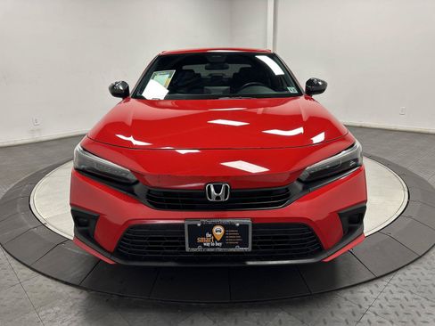 Used 2023 Honda Civic Sport image 4