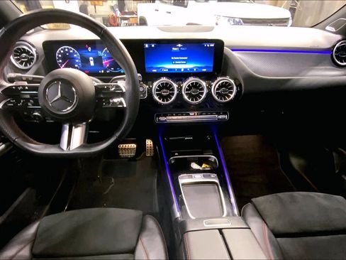 Used 2024 Mercedes-Benz GLA 250 GLA 250 image 16