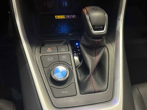 Certified 2025 Toyota RAV4 XSE image 17