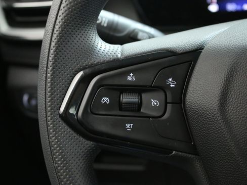 Used 2024 Chevrolet TrailBlazer LS image 14