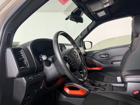 Used 2024 Nissan Frontier PRO-4X w/ Off-Road Protection Package AWD/4WD image 24