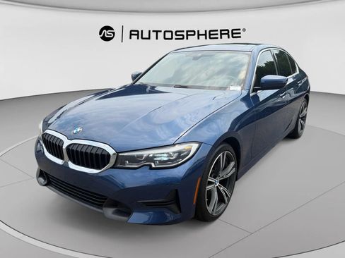 Used 2022 BMW 330i Sedan w/ Driving Assistance Package RWD image 3