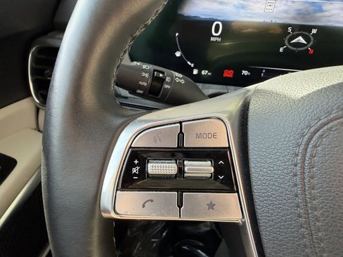 Used 2025 Kia Telluride SX image 29