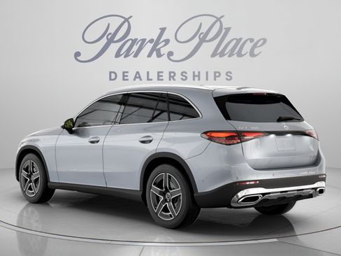 Used 2026 Mercedes-Benz GLC 300 image 13