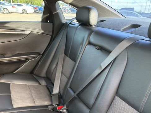 Used 2020 Chevrolet Impala LT FWD image 39