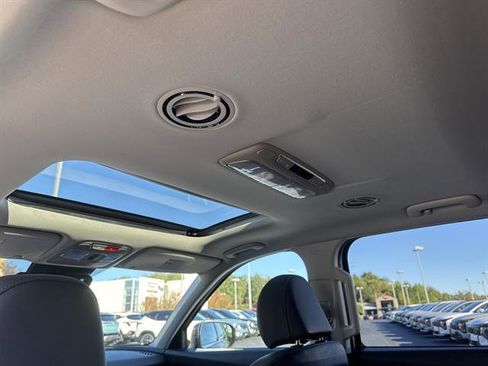 New 2025 Kia Telluride S image 17
