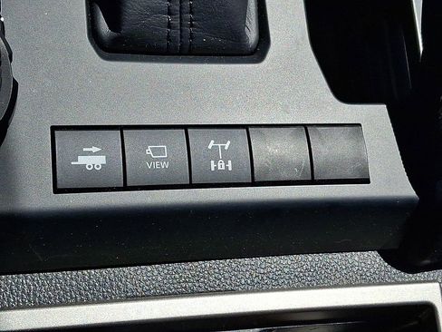 Used 2026 Toyota Tacoma TRD Off-Road w/ TRD Off Road Premium Package AWD/4WD image 26
