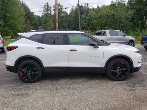 Used 2024 Chevrolet Blazer LT w/ Redline Edition AWD/4WD image 8