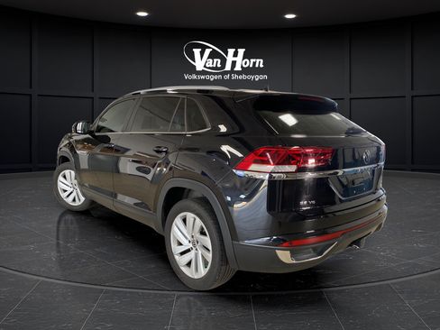 Used 2022 Volkswagen Atlas Cross Sport SE AWD/4WD image 5