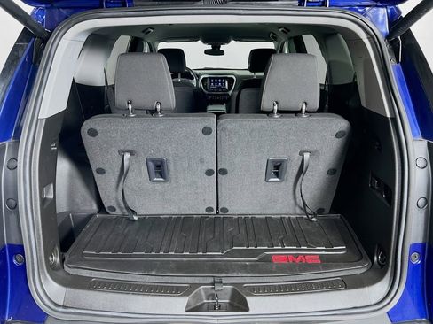 Used 2023 GMC Acadia SLE w/ Driver Convenience Package image 23