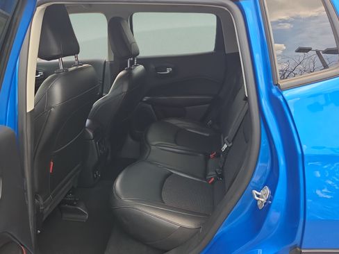 Used 2021 Jeep Compass Trailhawk AWD/4WD image 25