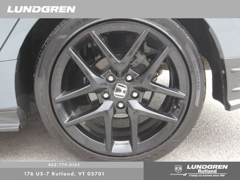Used 2024 Honda Civic Sport image 29