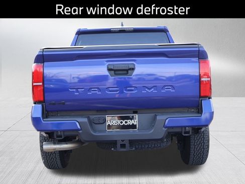 Used 2025 Toyota Tacoma TRD Off-Road AWD/4WD image 7