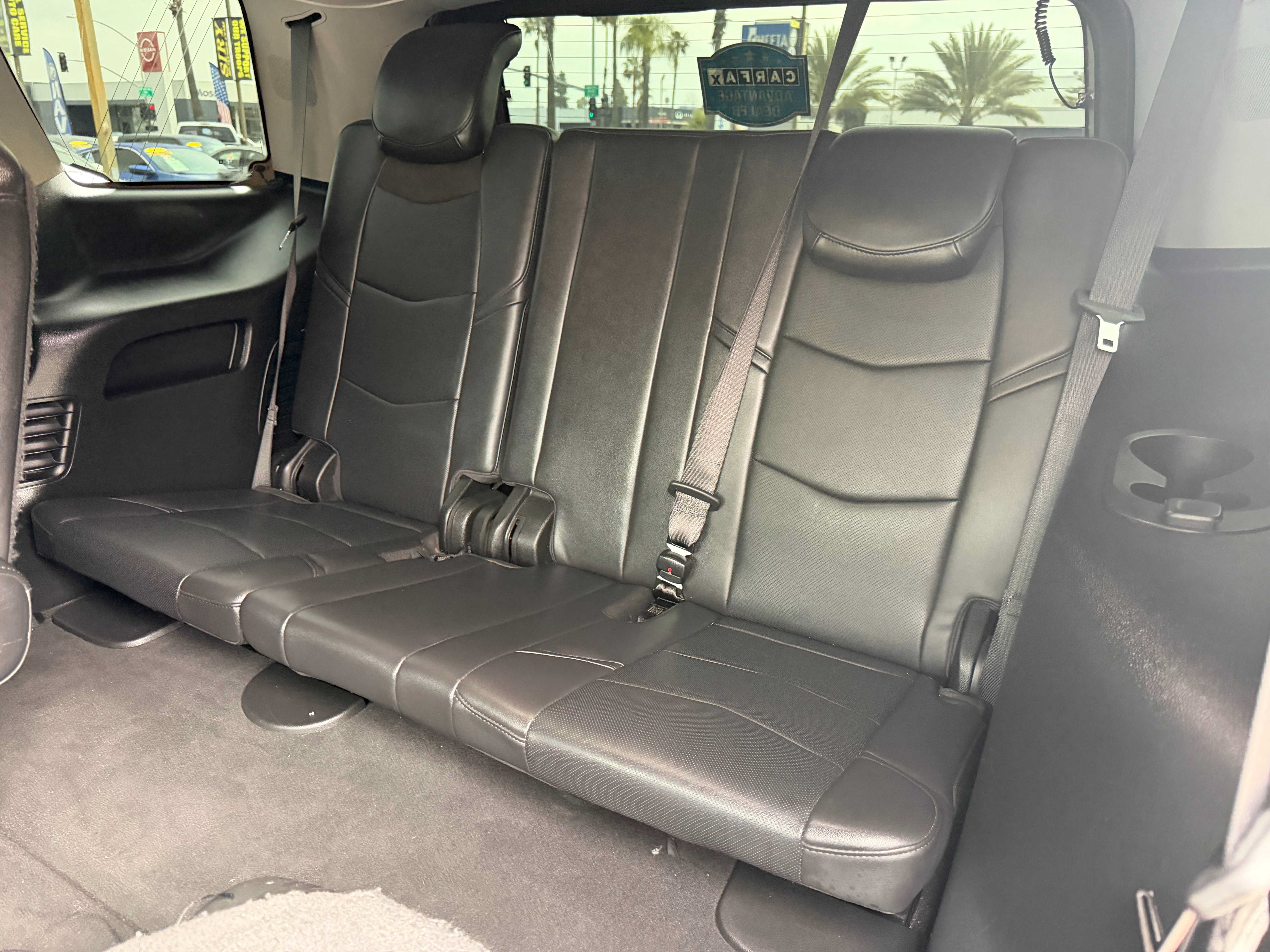 Used 2020 Cadillac Escalade Luxury RWD image 14