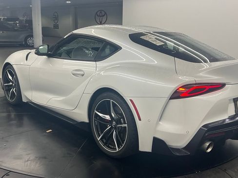 Used 2021 Toyota Supra Premium w/ Driver Assist Package RWD image 8