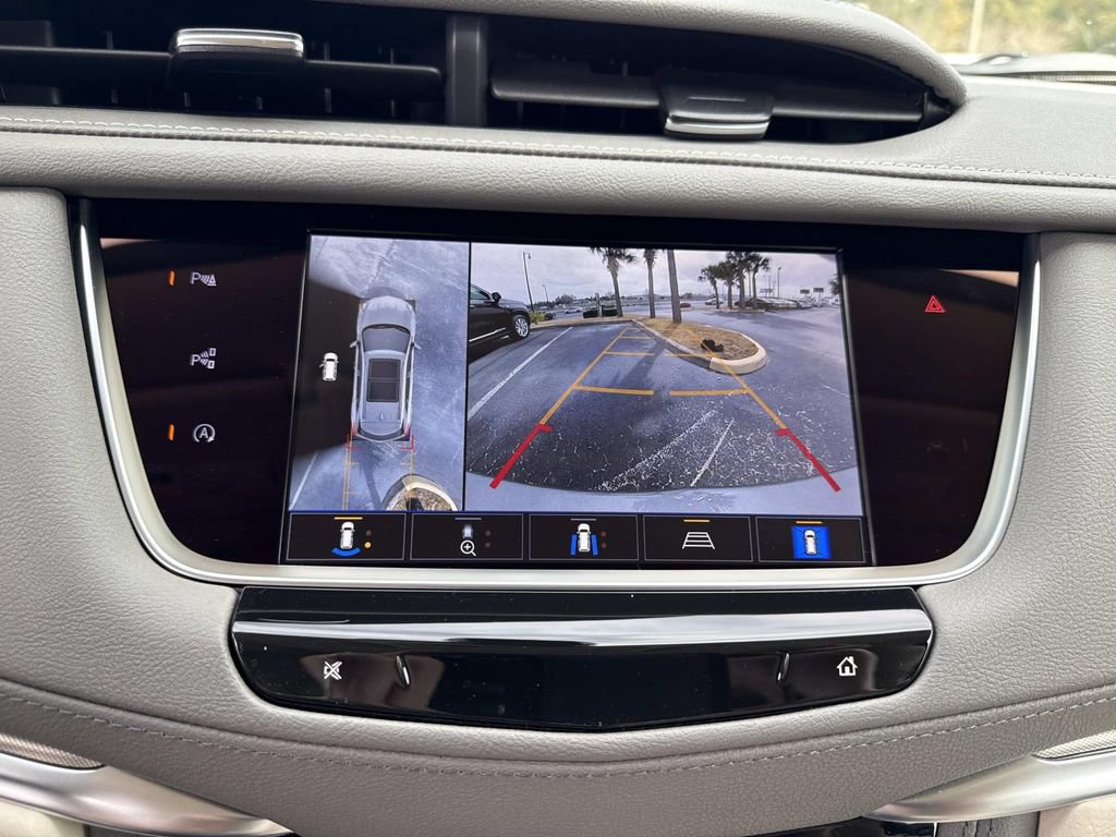 New 2026 Cadillac XT5 Premium Luxury w/ Driver Assist Package AWD/4WD image 24