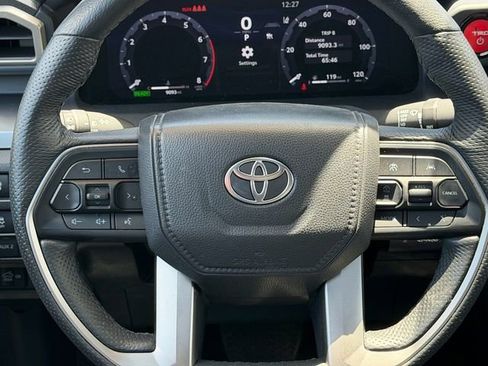 Used 2024 Toyota Tacoma TRD Off-Road w/ TRD Off Road Premium Package AWD/4WD image 14