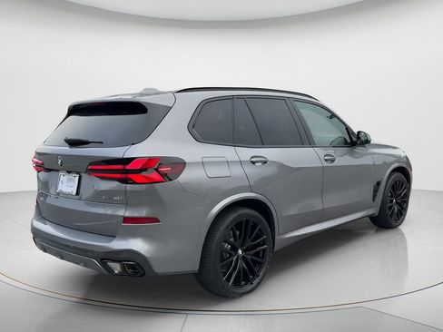 Certified 2026 BMW X5 xDrive40i w/ M Sport Package AWD/4WD image 5