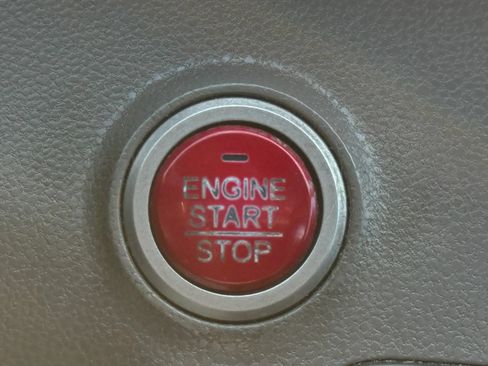 Used 2014 Honda Odyssey Touring Elite image 26