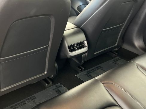 Used 2023 Tesla Model 3 Standard Range image 35