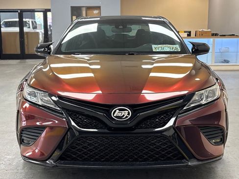 Used 2018 Toyota Camry SE w/ Audio Package image 6