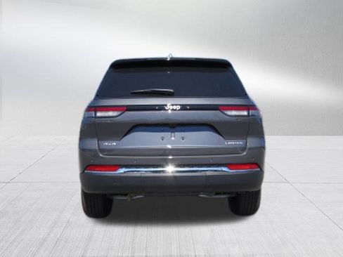 New 2025 Jeep Grand Cherokee Limited w/ Trailer Tow Package image 4