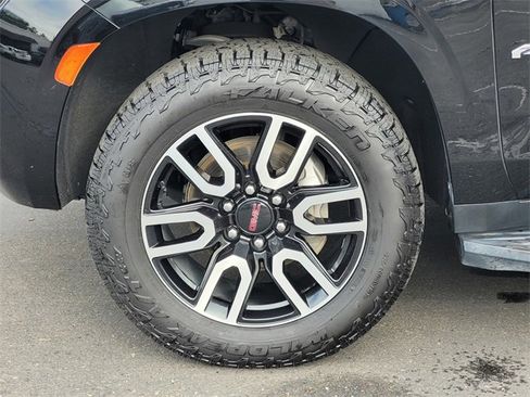 Used 2021 GMC Yukon AT4 image 10