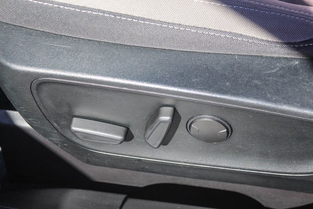 Used 2021 Ford Escape SE w/ SE Sport Appearance Package FWD image 27