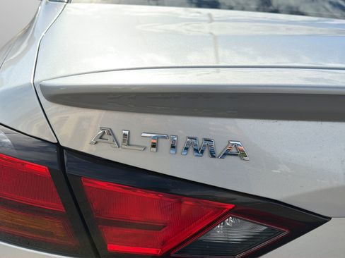Used 2019 Nissan Altima 2.5 SL FWD image 36
