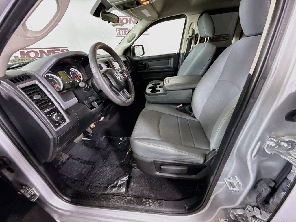 Used 2017 RAM 1500 Express w/ Express Value Package AWD/4WD image 25