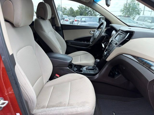 Used 2017 Hyundai Santa Fe Sport FWD image 28