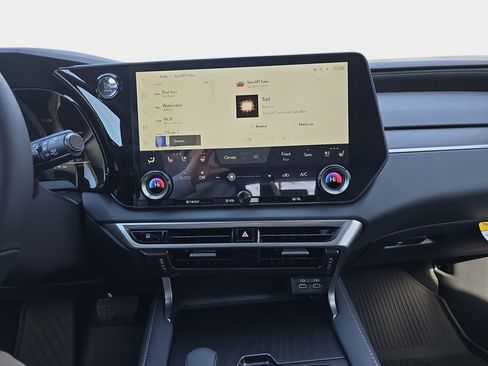 New 2026 Lexus RX 350 AWD image 21
