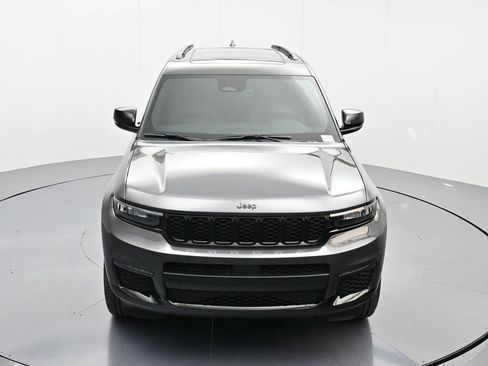 New 2025 Jeep Grand Cherokee L Limited w/ Black Appearance Package image 41