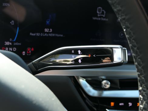 New 2026 Cadillac Lyriq Premium Luxury AWD/4WD image 18