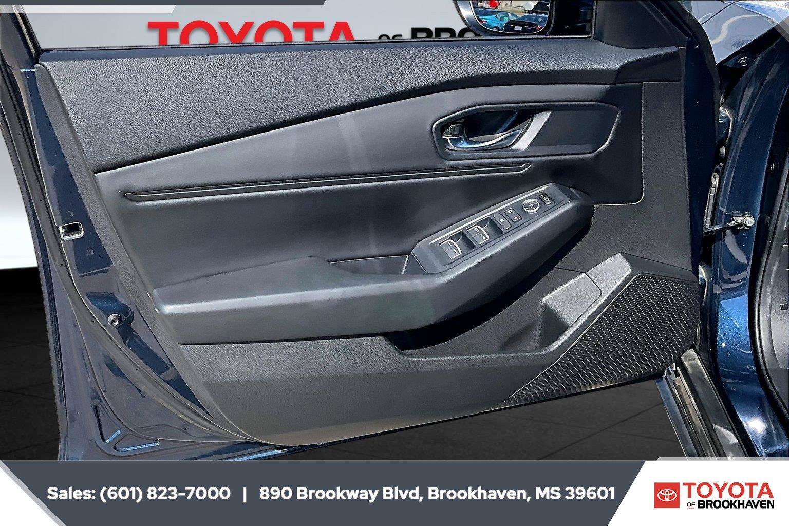 Used 2024 Honda Accord EX image 17