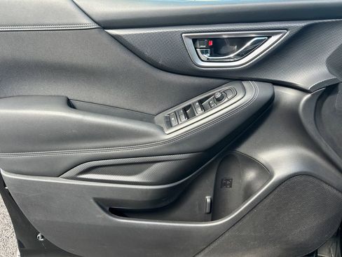 Used 2022 Subaru Forester Premium image 22