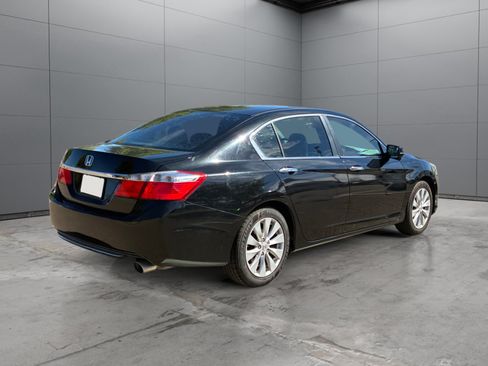 Used 2015 Honda Accord EX image 5