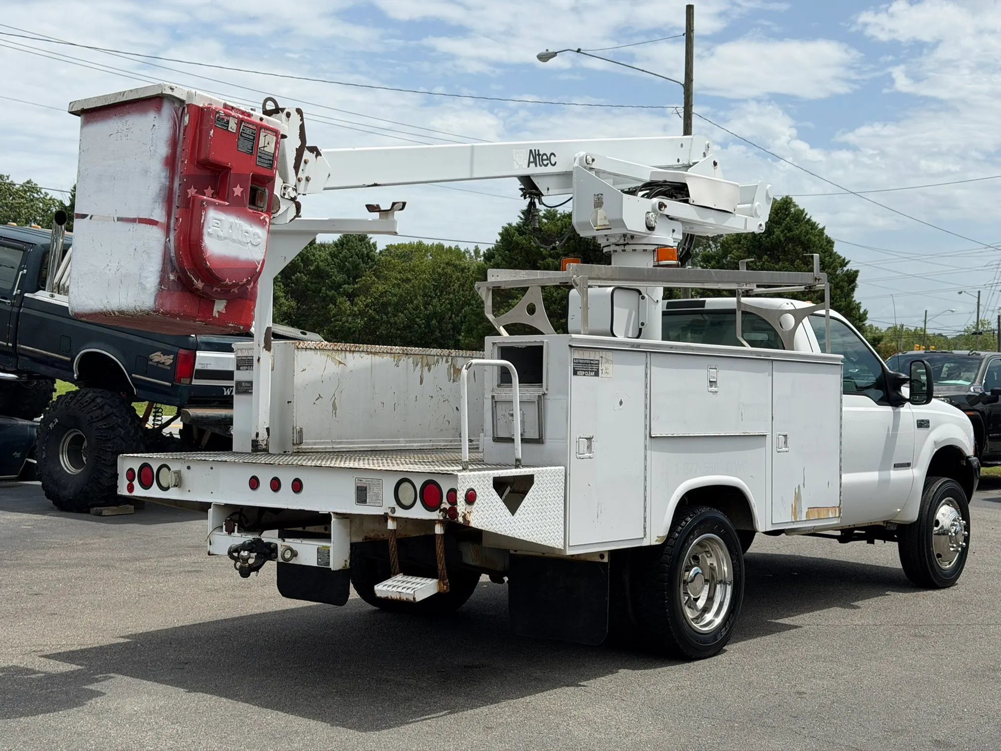 Used 2002 Ford F450 2WD Regular Cab Super Duty image 8
