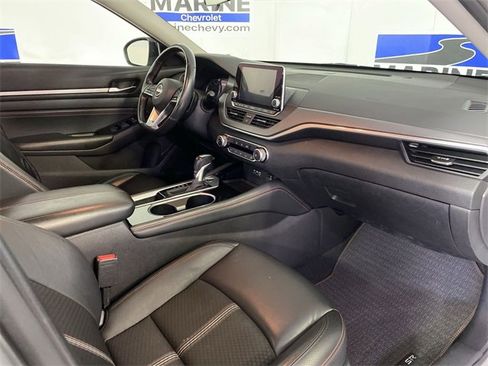 Used 2023 Nissan Altima 2.5 SR image 32