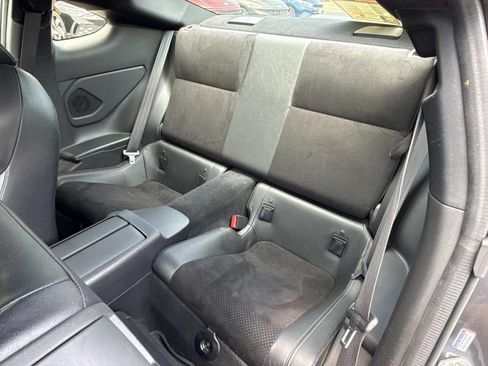Used 2023 Toyota GR86 Premium w/ ALL Weather Mat Package (TMS) RWD image 27