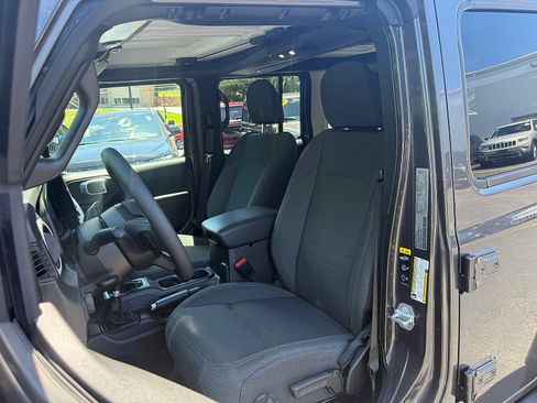 Certified 2026 Jeep Wrangler Unlimited Sport AWD/4WD image 12