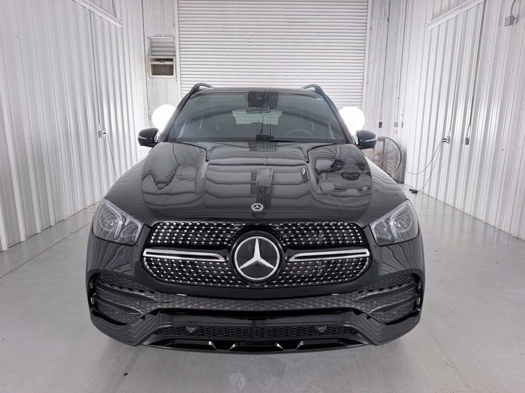 Used 2023 Mercedes-Benz GLE 450 4MATIC image 2