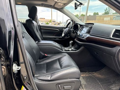 Used 2015 Toyota Highlander Limited AWD/4WD image 53
